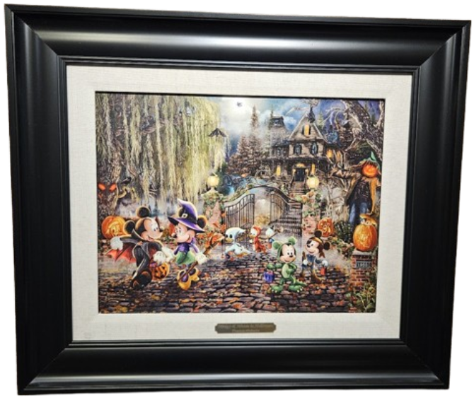 Mickey & Minnie In Halloween